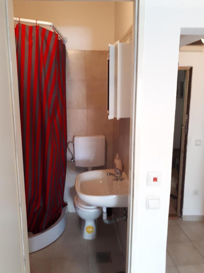 Dejan Apartment4-Top Centar プーラ エクステリア 写真