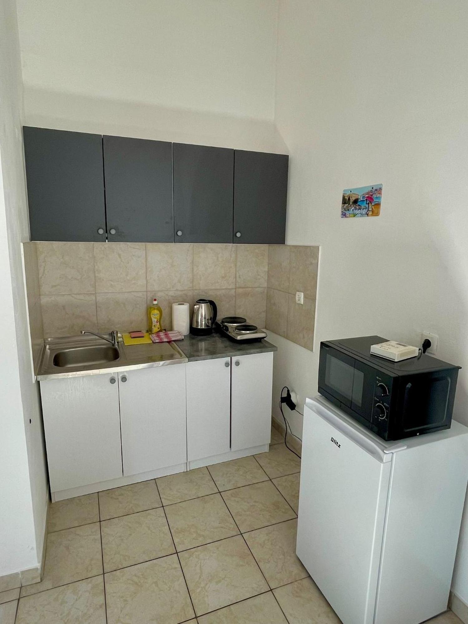 Dejan Apartment4-Top Centar プーラ エクステリア 写真